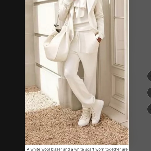 GUCCI GG LOGO WOOL AND SILK SCARF - Picture 5 of 16